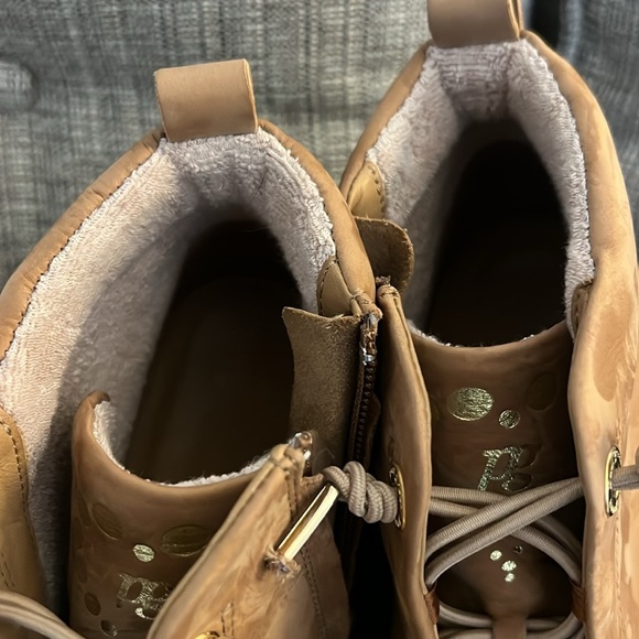 Paul Green Ankle Booties - Picture 4 of 8